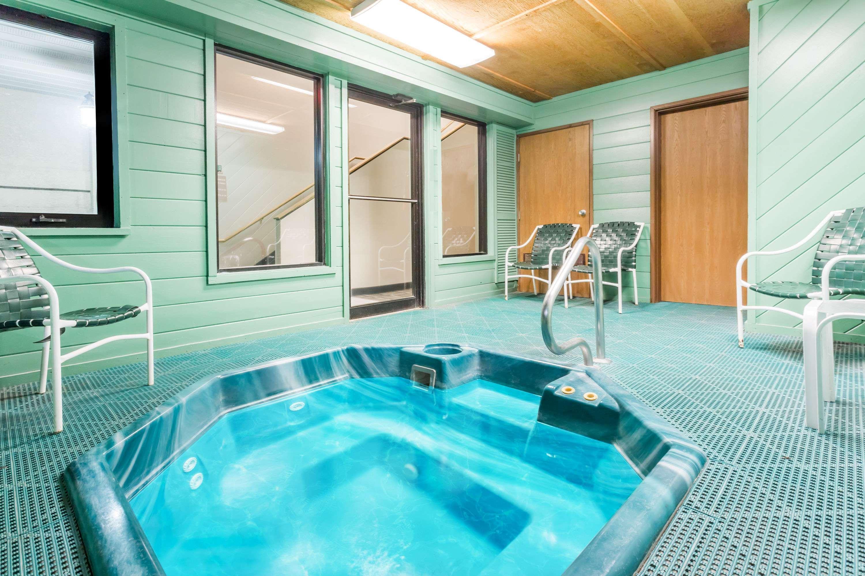 Motel Super 8 By Wyndham 2*