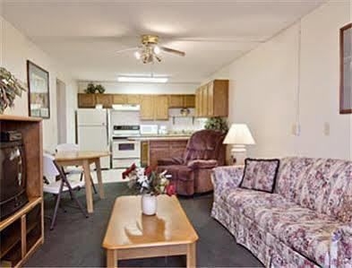 Super 8 By Wyndham 2*